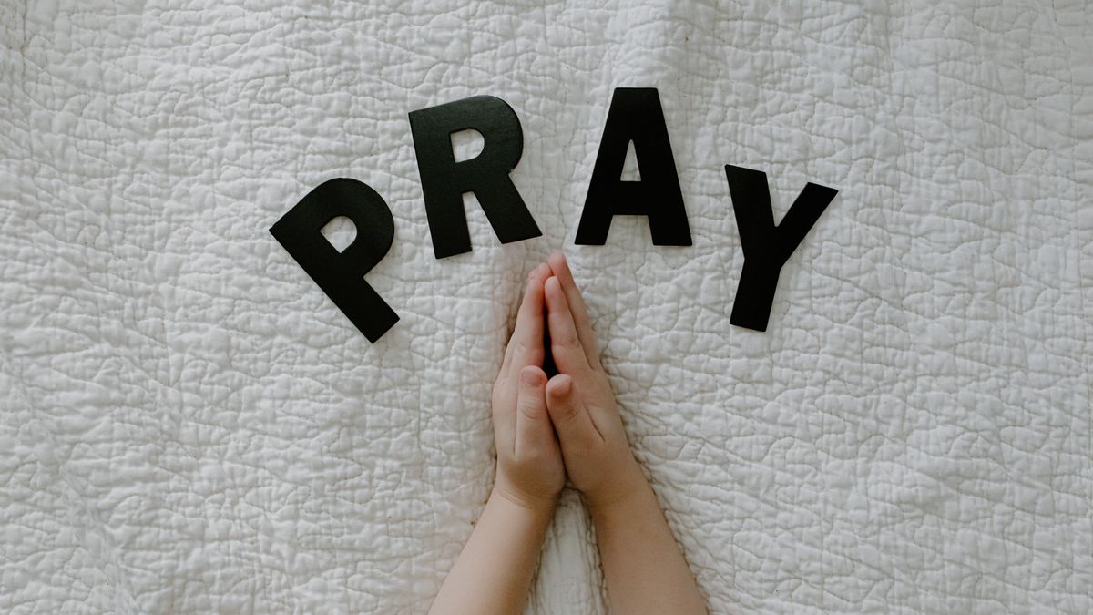 Powerful Prayer for Peace – Calm Your Mind & Still Your Heart